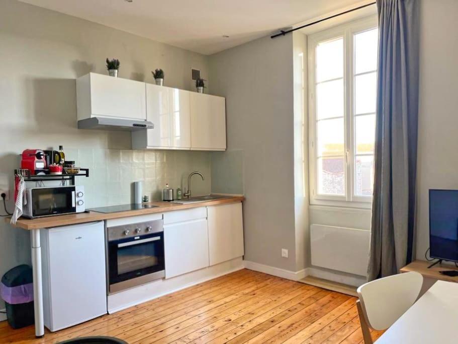 Claire - Bel Appartement T2 Lumineux Chateaurenard Exterior photo