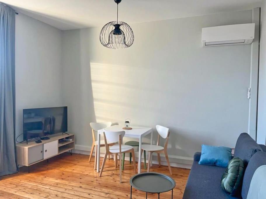 Claire - Bel Appartement T2 Lumineux Chateaurenard Exterior photo